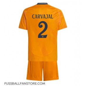 Real Madrid Daniel Carvajal #2 Replik Auswärtstrikot Kinder 2024-25 Kurzarm (+ Kurze Hosen)